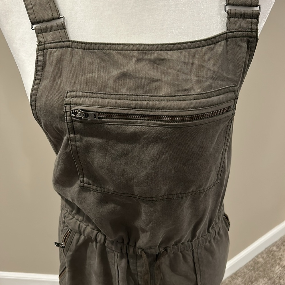 WILFRED FREE OLIVE OVERALLS SIZE XS - Picture 2 of 6